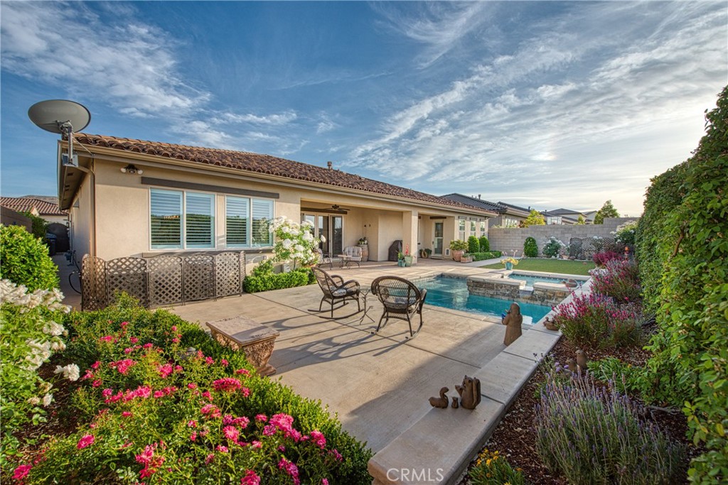 2480 E Course View Way, Fresno, CA 93730