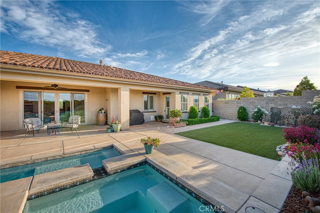 2480 E Course View Way, Fresno, CA 93730