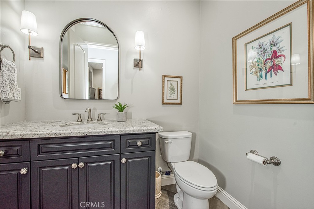 2480 E Course View Way, Fresno, CA 93730