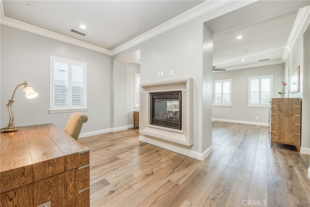 2480 E Course View Way, Fresno, CA 93730