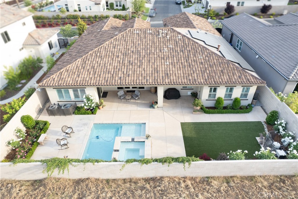 2480 E Course View Way, Fresno, CA 93730
