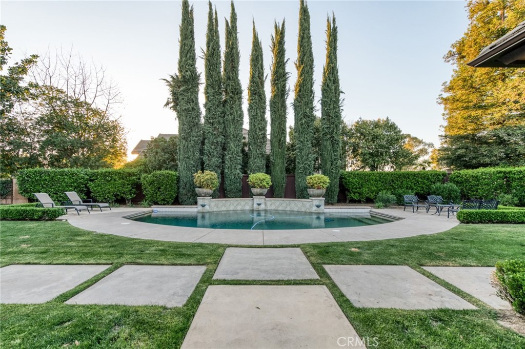 3350 E Via Montiano, Clovis, CA 93619