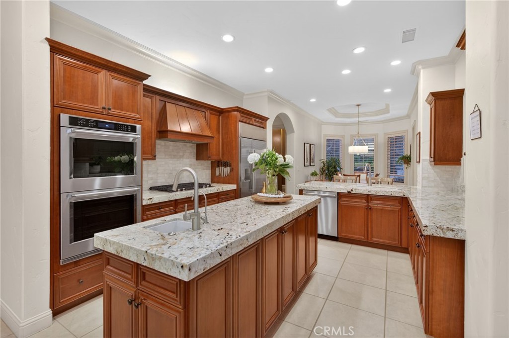 3350 E Via Montiano, Clovis, CA 93619