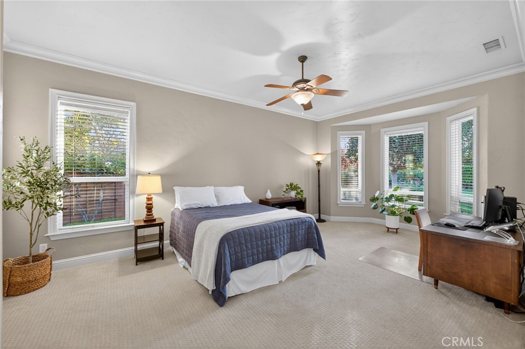 3350 E Via Montiano, Clovis, CA 93619