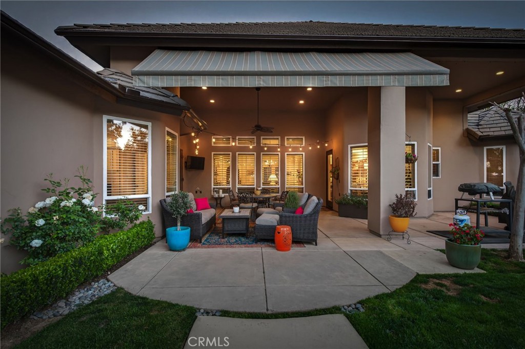 3350 E Via Montiano, Clovis, CA 93619