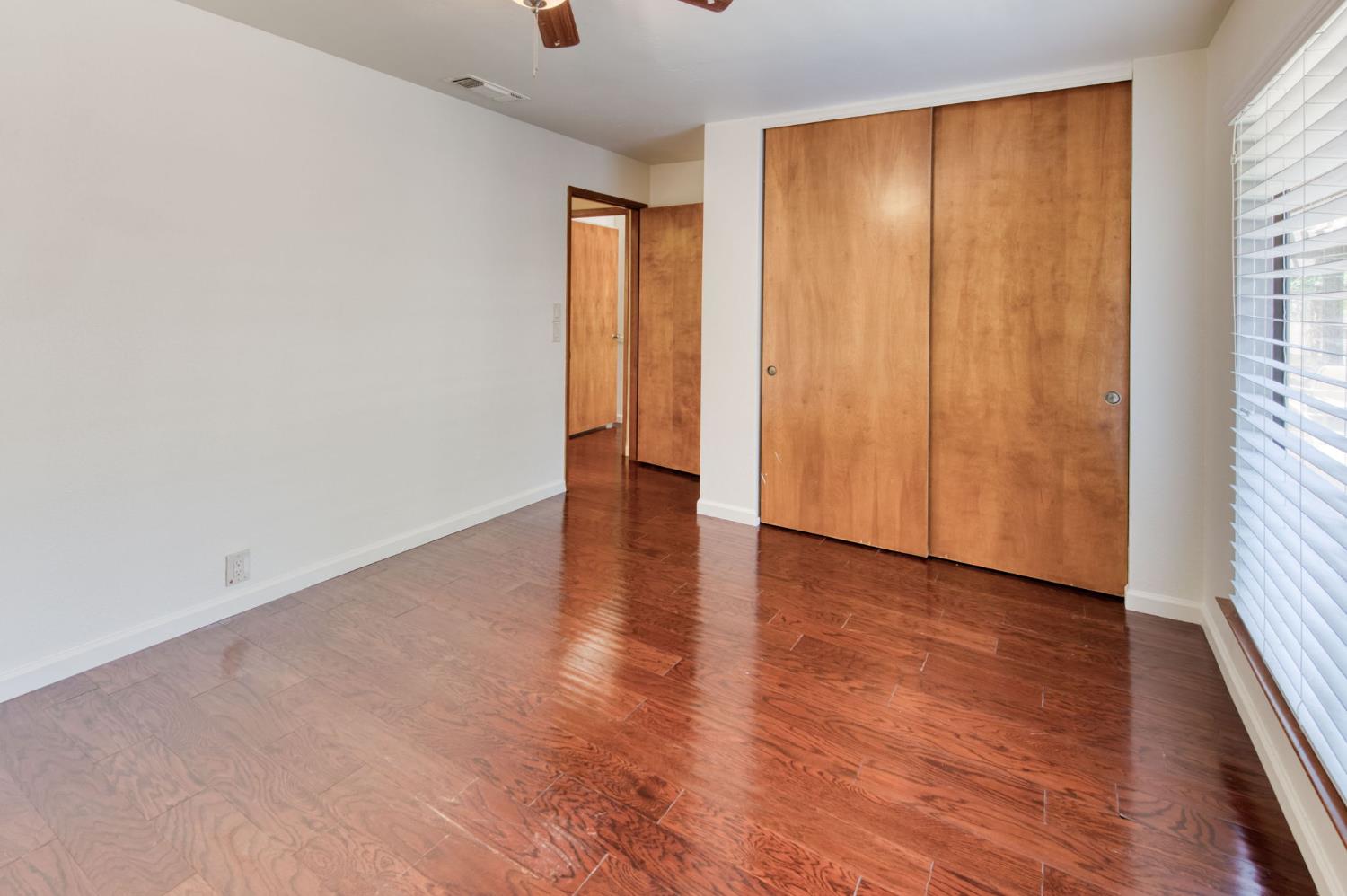 6300 N Palm Ave #105, Fresno, CA 93704