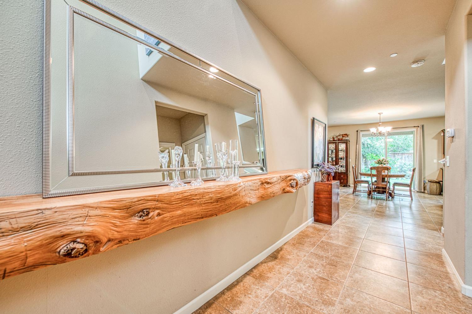 7141 N Lead Ave, Fresno, CA 93711