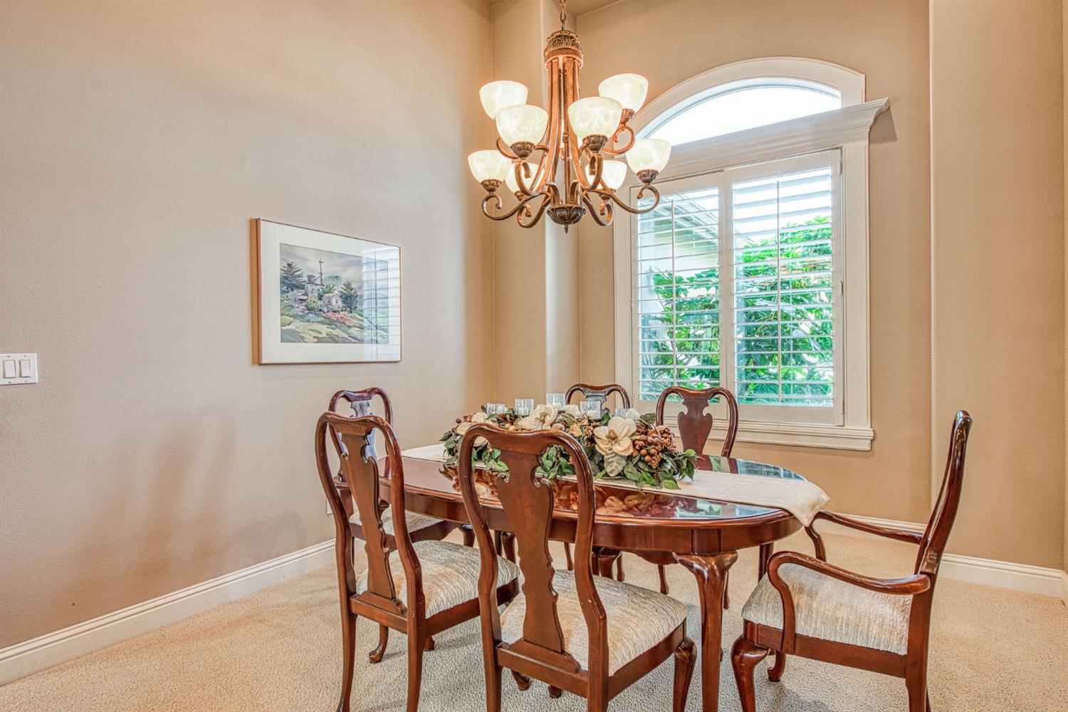 7730 N Gilroy Ave, Fresno, CA 93722