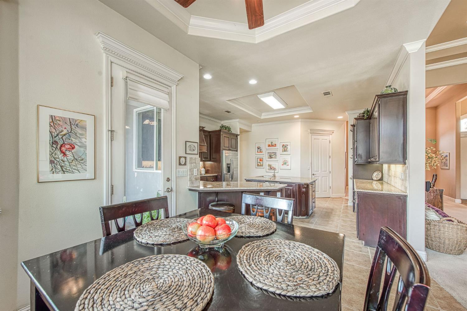 7730 N Gilroy Ave, Fresno, CA 93722