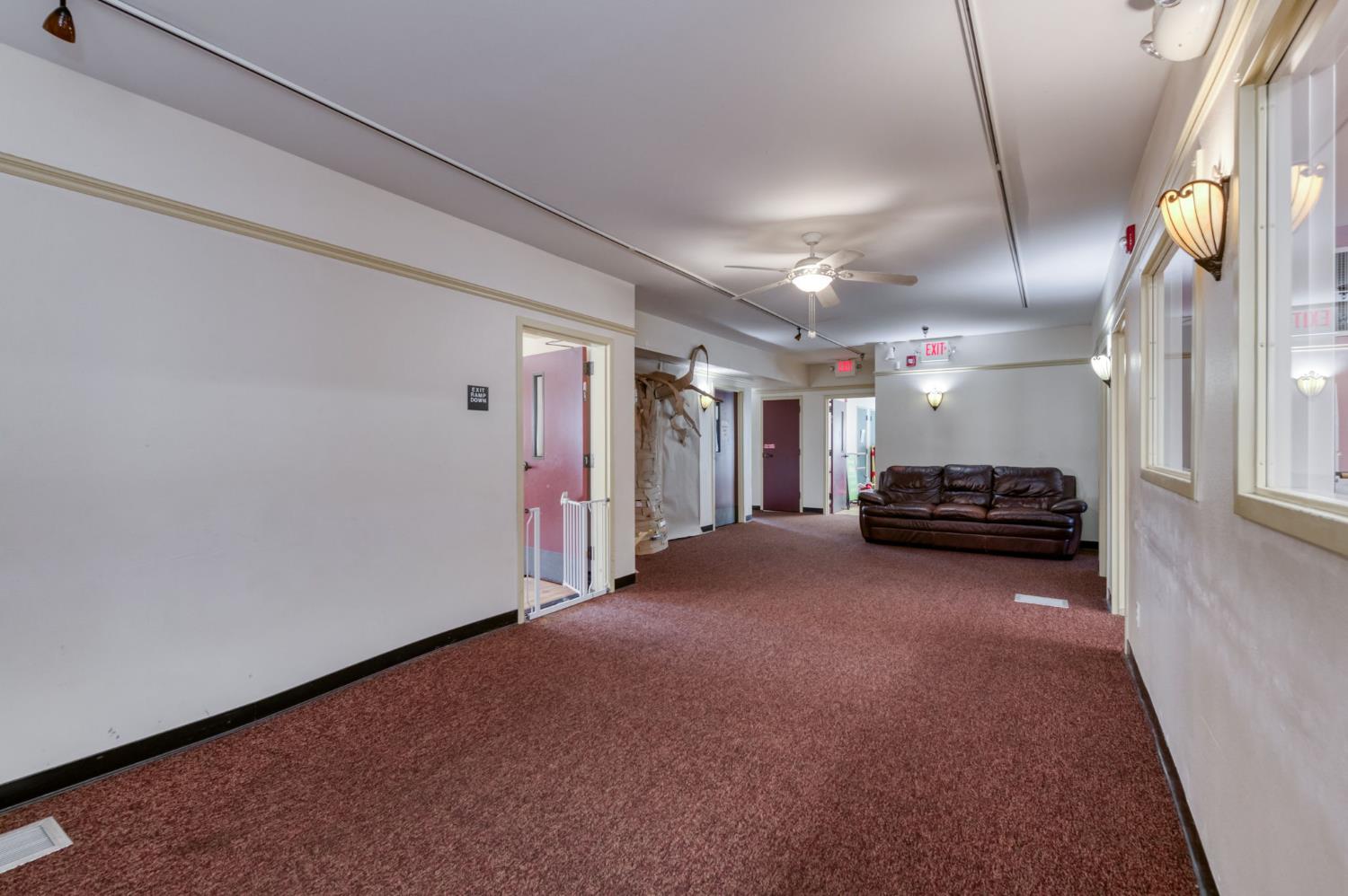 1401 N Wishon Ave, Fresno, CA 93728