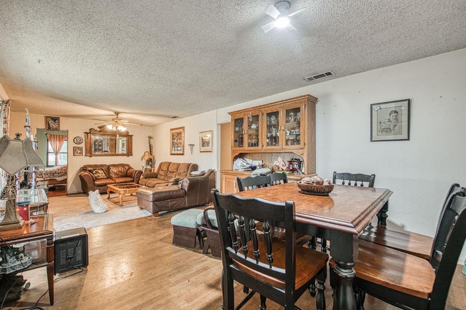 6729 W Clinton Ave, Fresno, CA 93723