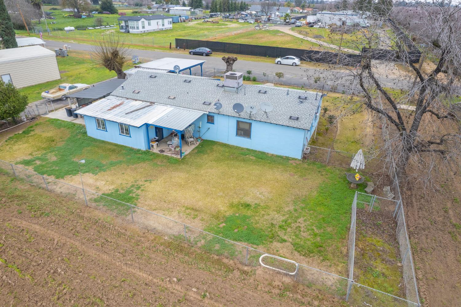 6729 W Clinton Ave, Fresno, CA 93723