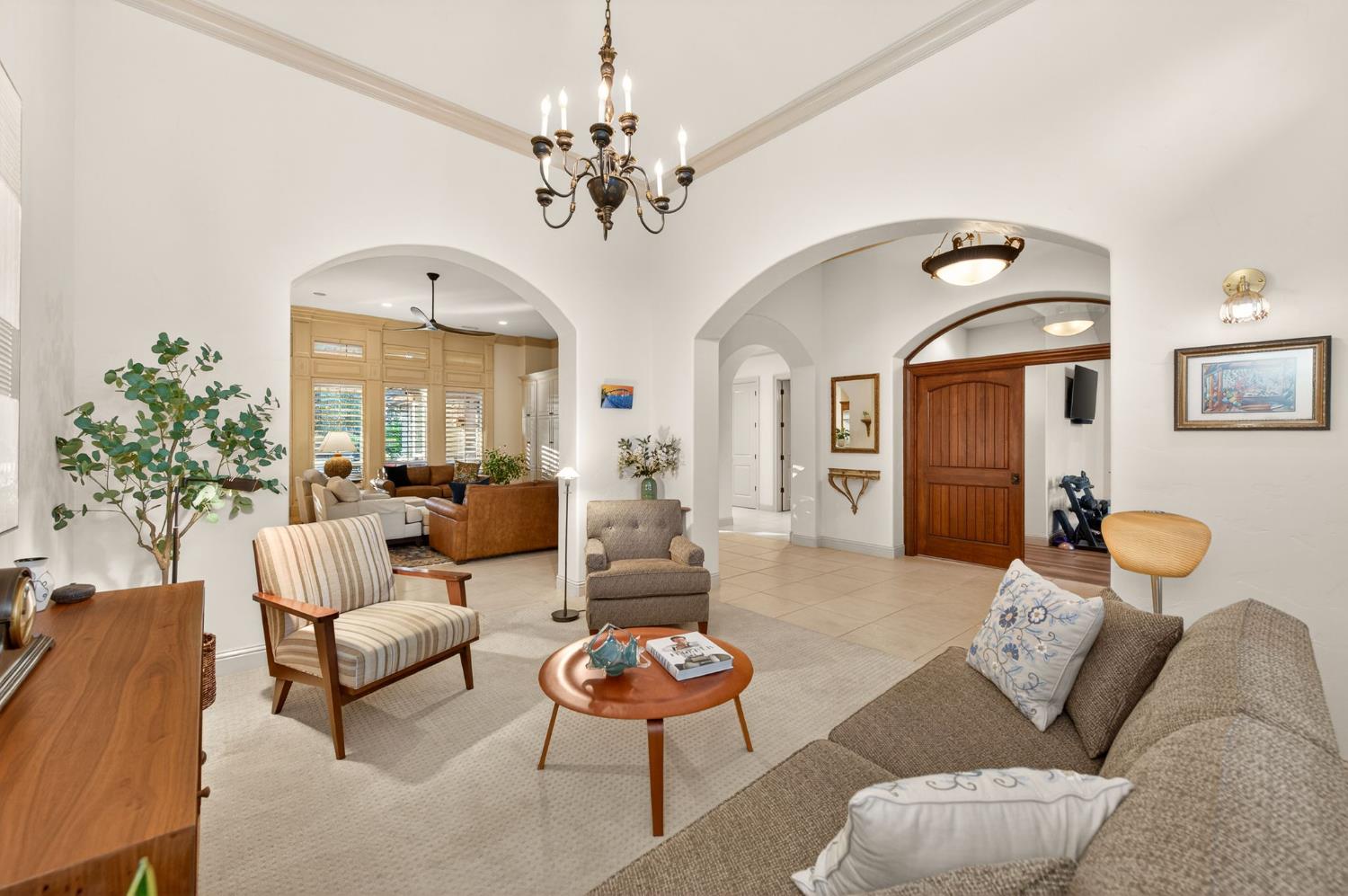 3350 E Via Montiano Ave, Clovis, CA 93619