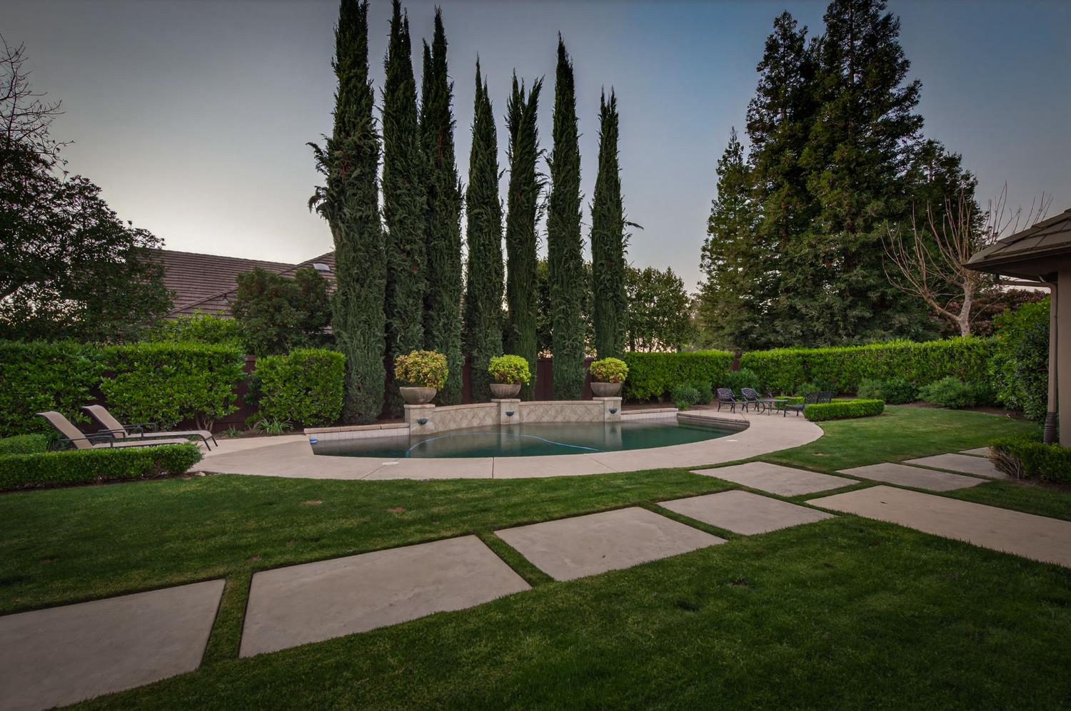 3350 E Via Montiano Ave, Clovis, CA 93619