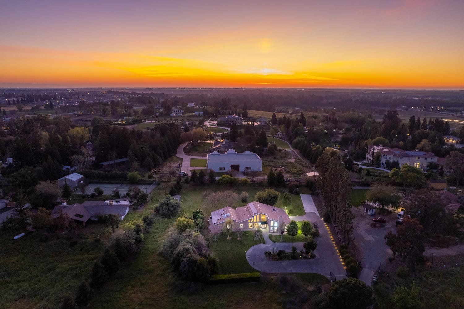 12235 N Willow Ave, Clovis, CA 93619