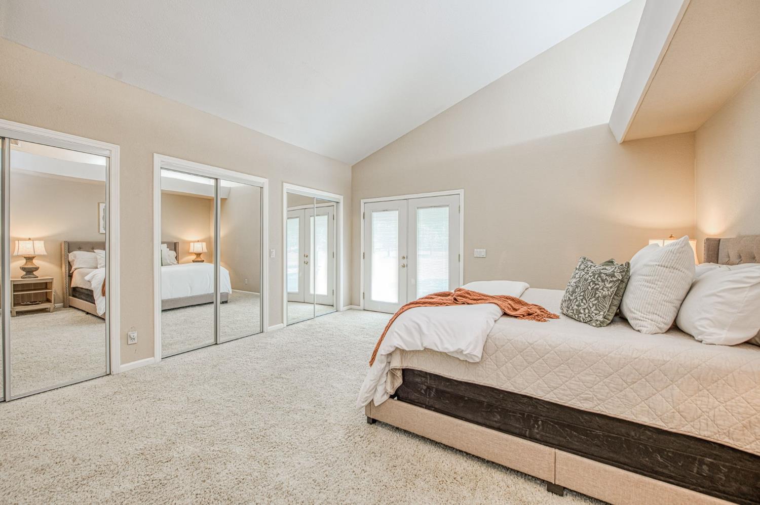 12235 N Willow Ave, Clovis, CA 93619